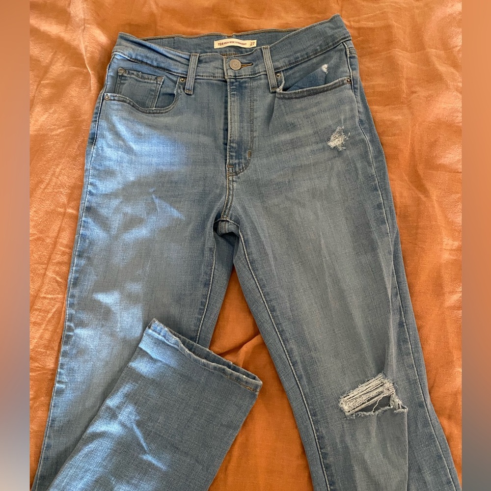 Levi’s 724 size 27 High Rise
